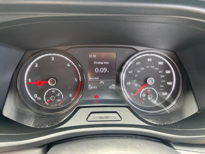 Volkswagen Transporter TDI T28 Startline - U15203