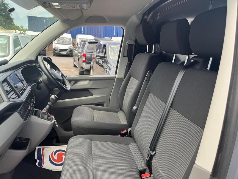 Volkswagen Transporter TDI T28 Startline - U15203