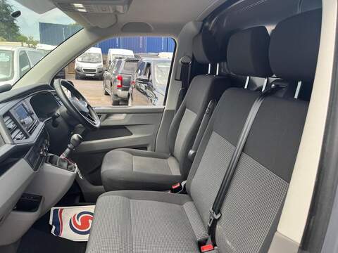 Volkswagen Transporter TDI T28 Startline - U15203