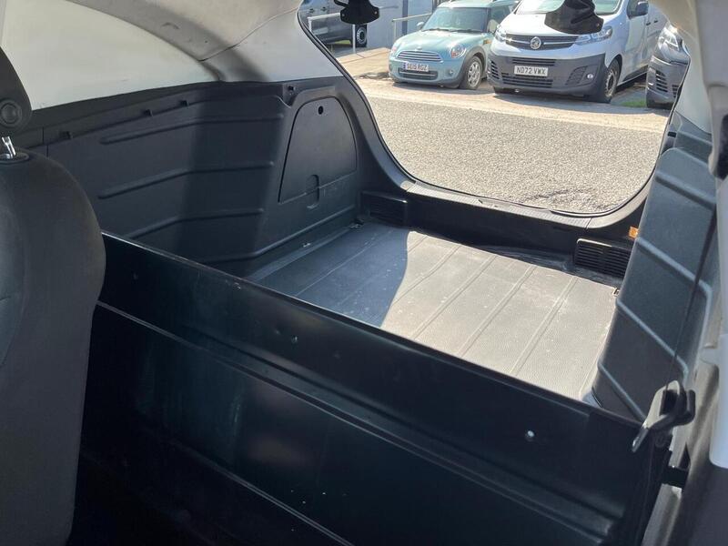Vauxhall Corsa Van CDTi - U15205