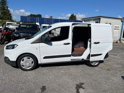 Ford Transit Courier EcoBoost Trend - U15210