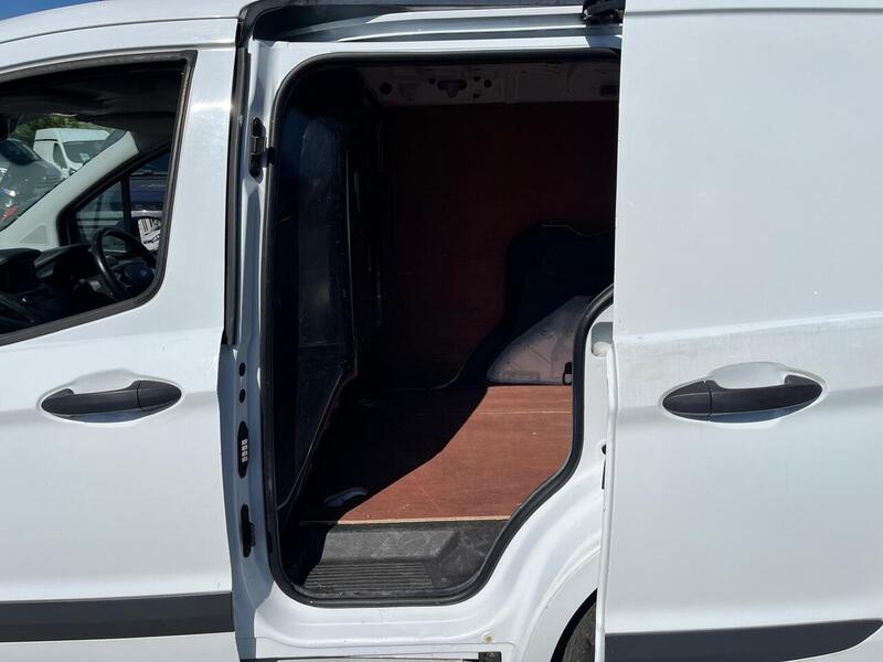 Ford Transit Courier EcoBoost Trend - U15210