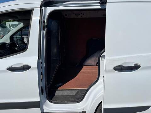 Ford Transit Courier EcoBoost Trend - U15210