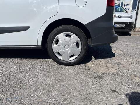 Ford Transit Courier EcoBoost Trend - U15210