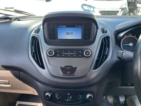 Ford Transit Courier EcoBoost Trend - U15210