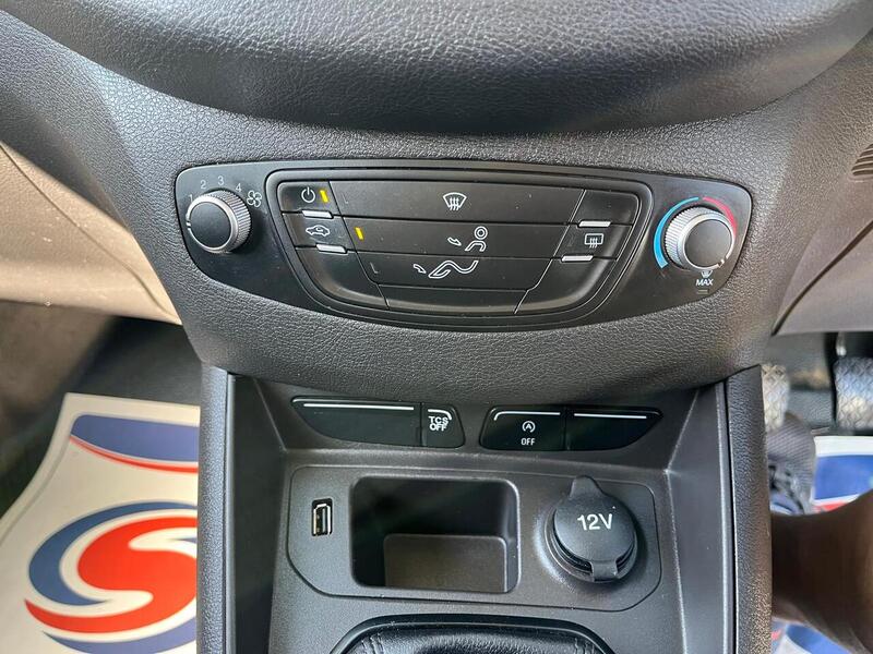 Ford Transit Courier EcoBoost Trend - U15210