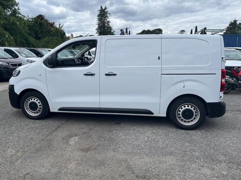 Peugeot Expert BlueHDi 1000 Professional Premium - U15211