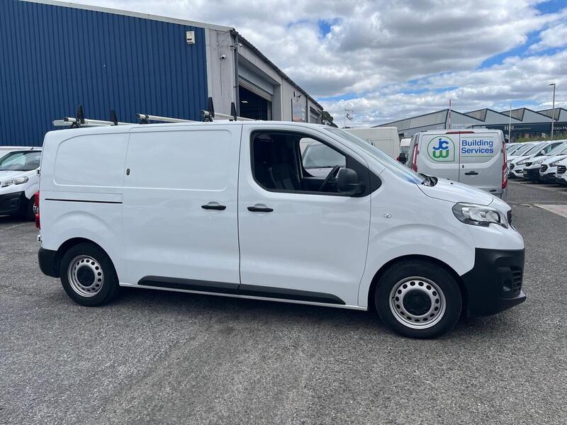 Peugeot Expert BlueHDi 1000 Professional Premium - U15211