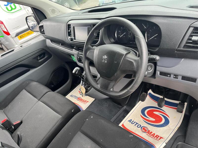 Peugeot Expert BlueHDi 1000 Professional Premium - U15211