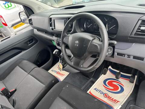 Peugeot Expert BlueHDi 1000 Professional Premium - U15211
