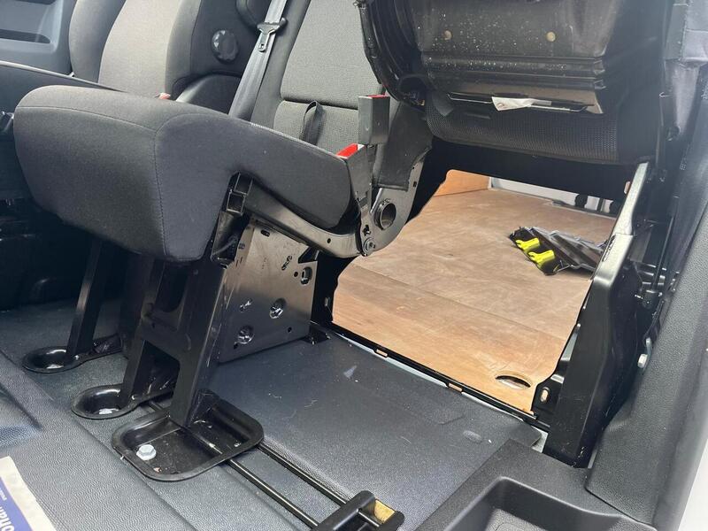 Vauxhall Vivaro Turbo D 2700 Sportive - U15221