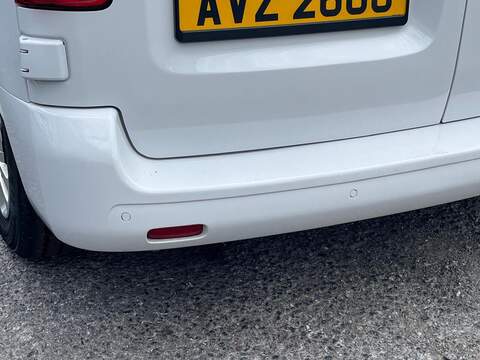 Vauxhall Vivaro Turbo D 2700 Sportive - U15221