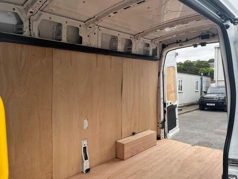 Ford Transit 350 EcoBlue Leader - U15222