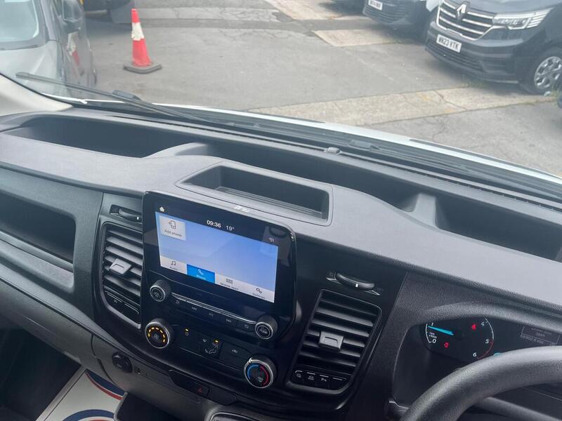 Ford Transit 350 EcoBlue Leader - U15222