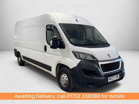 Peugeot Boxer 2.2 BlueHDi 335 Professional Panel Van 5dr Diesel Manual L2 H2 Euro 6 (s/s) (140 ps)