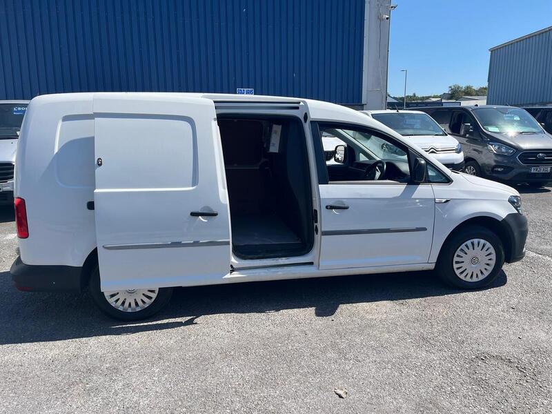 Volkswagen Caddy Maxi TDI C20 Startline - U15226