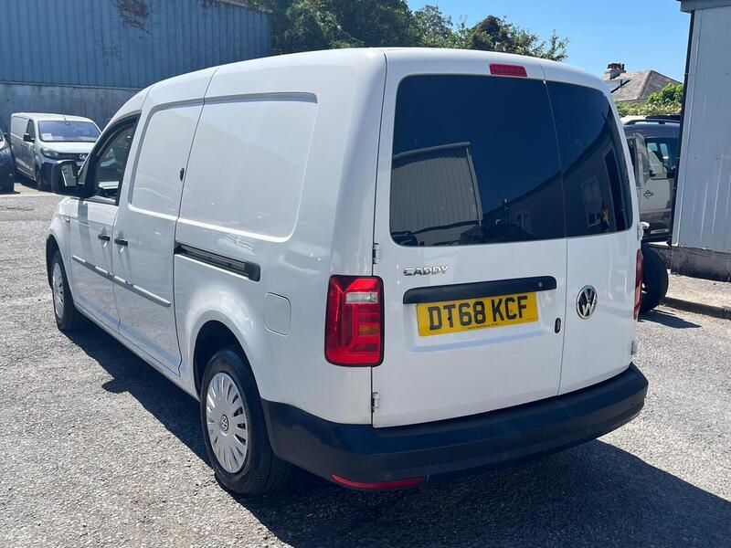 Volkswagen Caddy Maxi TDI C20 Startline - U15226