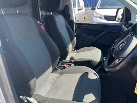Volkswagen Caddy Maxi TDI C20 Startline - U15226