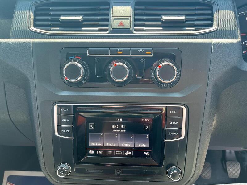 Volkswagen Caddy Maxi TDI C20 Startline - U15226