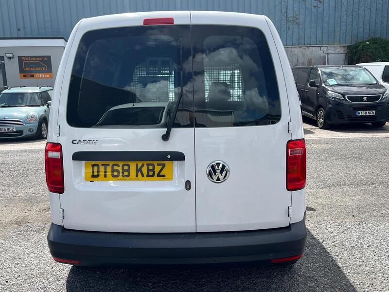 Volkswagen Caddy TDI C20 Startline - U15227