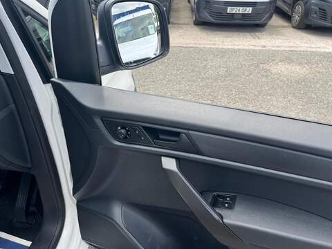Volkswagen Caddy TDI C20 Startline - U15227