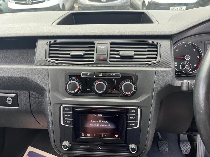 Volkswagen Caddy TDI C20 Startline - U15227
