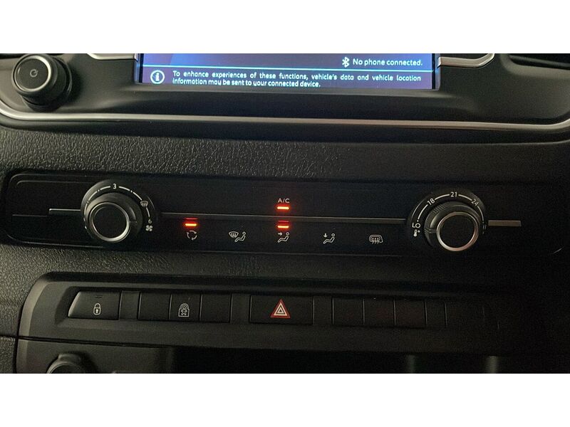 Peugeot Expert BlueHDi 1200 Professional Premium + - U15235