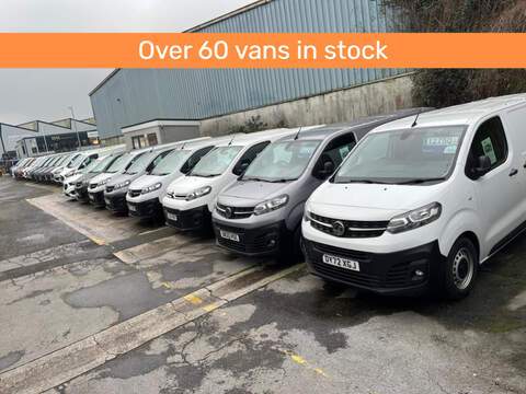 Peugeot Expert BlueHDi 1200 Professional Premium + - U15235