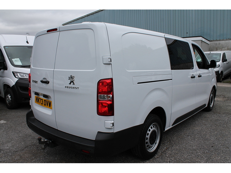 Peugeot Expert BlueHDi 1200 Professional Premium + - U15235