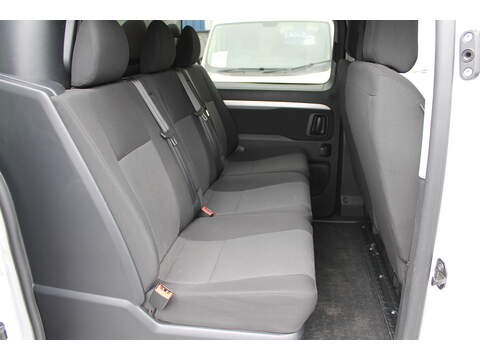 Peugeot Expert BlueHDi 1200 Professional Premium + - U15235