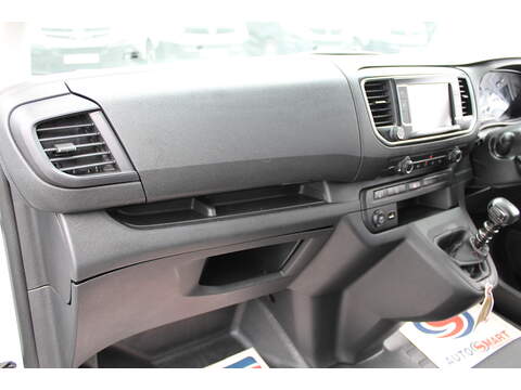 Peugeot Expert BlueHDi 1200 Professional Premium + - U15235