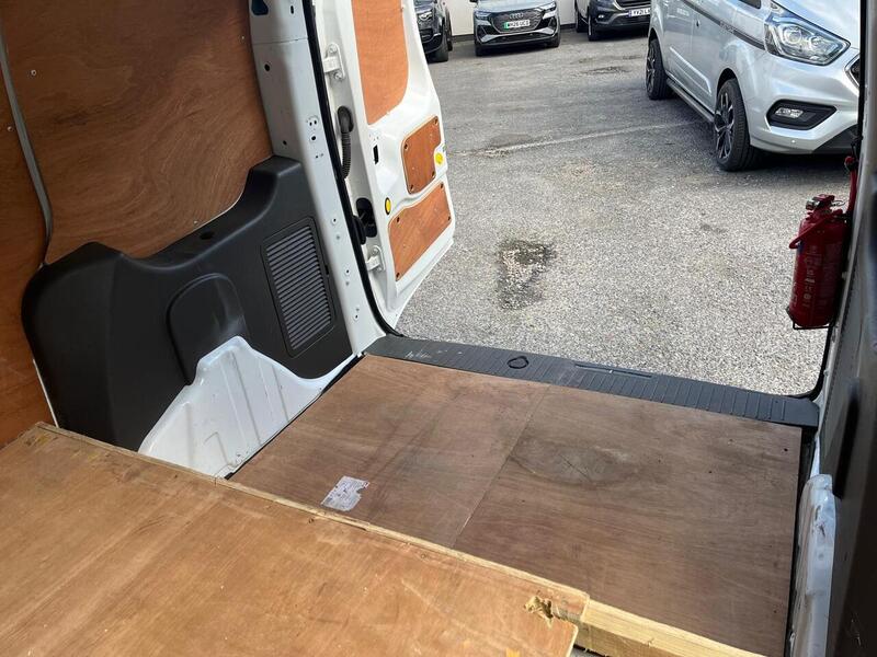 Ford Transit Connect 200 EcoBlue Trend - U15239