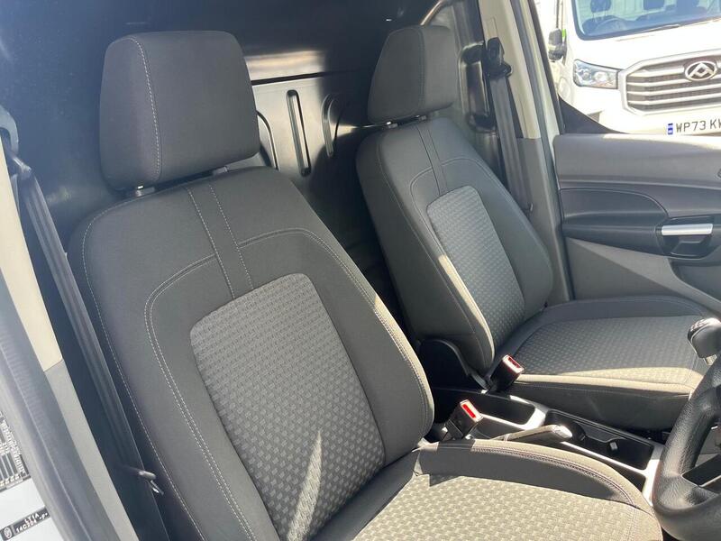 Ford Transit Connect 200 EcoBlue Trend - U15239