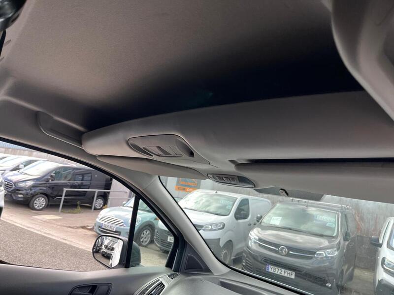 Ford Transit Connect 200 EcoBlue Trend - U15239