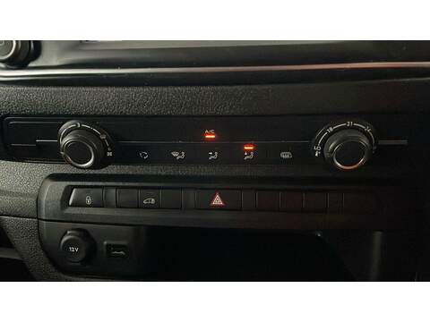 Vauxhall Vivaro Turbo D 2900 Prime - U15240