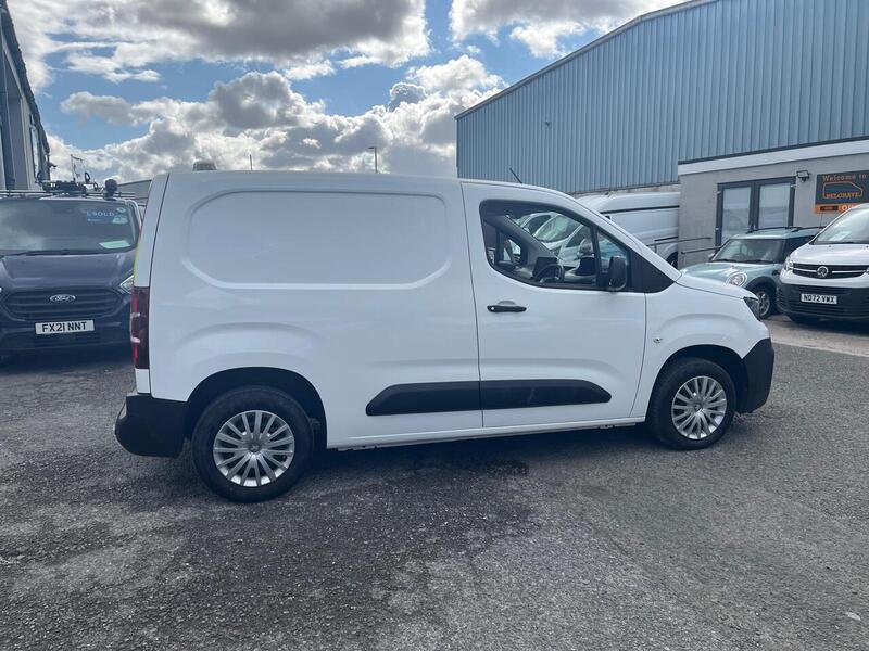 Peugeot Partner BlueHDi 650 Professional Premium - U15248