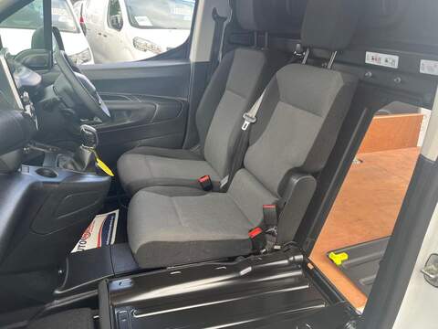 Peugeot Partner BlueHDi 650 Professional Premium - U15248