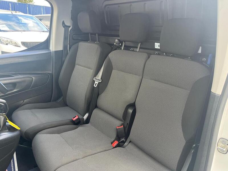 Peugeot Partner BlueHDi 650 Professional Premium - U15248