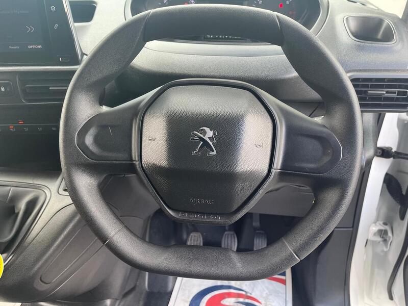 Peugeot Partner BlueHDi 650 Professional Premium - U15248