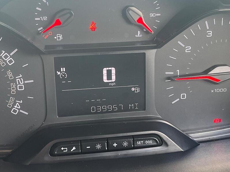 Peugeot Partner BlueHDi 650 Professional Premium - U15248