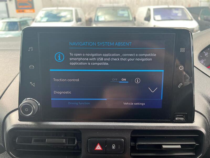 Peugeot Partner BlueHDi 650 Professional Premium - U15248