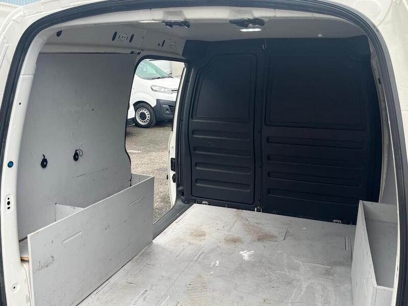 Volkswagen Caddy TDI C20 Startline - U15251