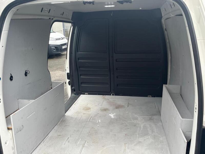 Volkswagen Caddy TDI C20 Startline - U15251