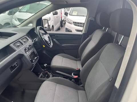 Volkswagen Caddy TDI C20 Startline - U15251