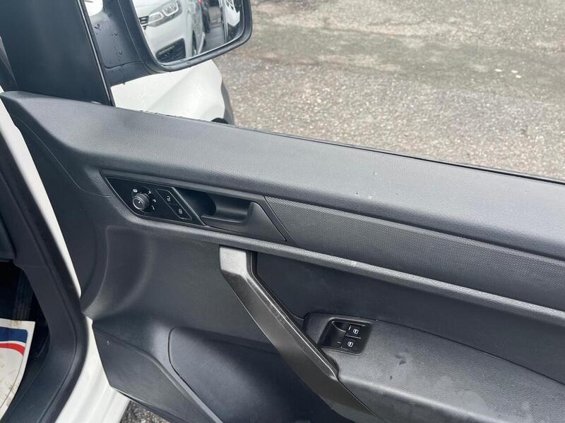 Volkswagen Caddy TDI C20 Startline - U15251