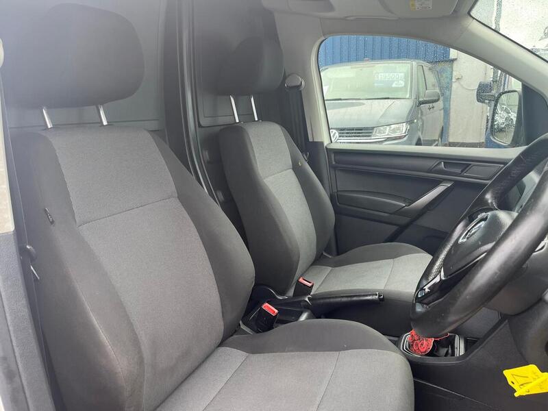 Volkswagen Caddy TDI C20 Startline - U15251
