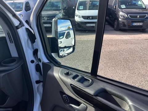 Ford Transit Custom 320 EcoBlue Limited - U15252