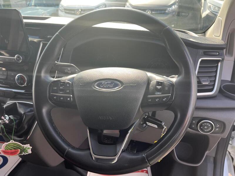Ford Transit Custom 320 EcoBlue Limited - U15258