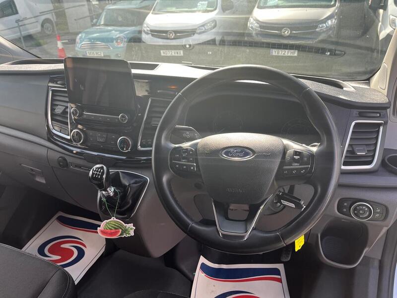 Ford Transit Custom 320 EcoBlue Limited - U15258