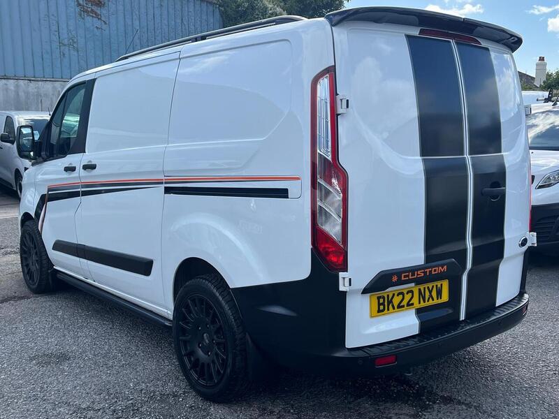 Ford Transit Custom 300 EcoBlue Leader - U15261
